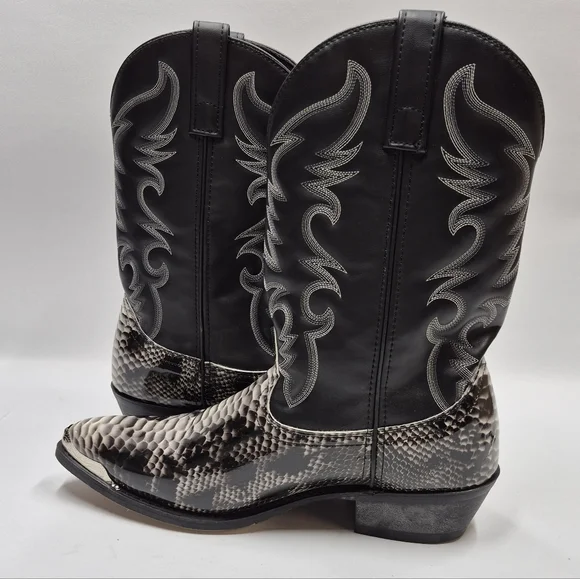 Laredo Monty Faux Leather Western Boots 11D - Picture 8 of 16